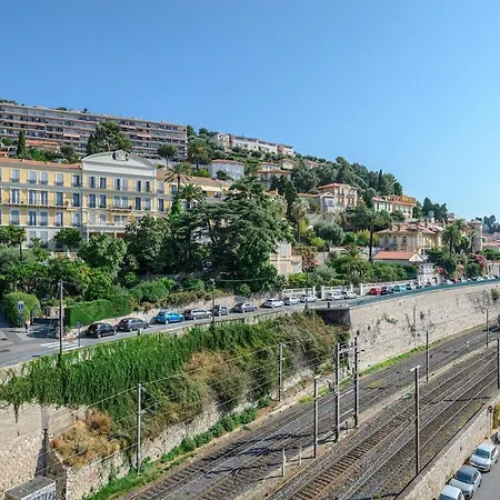 Daire Le Louvre - Parking Gratuit - - Studette Menton